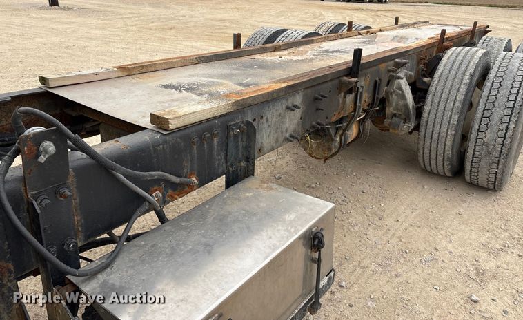 image for item DW7363 1996 Freightliner FLD120 truck cab and chassis