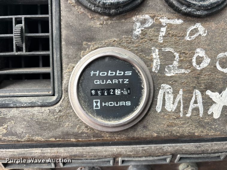 image for item DW7363 1996 Freightliner FLD120 truck cab and chassis