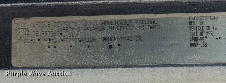 image for item DW7363 1996 Freightliner FLD120 truck cab and chassis