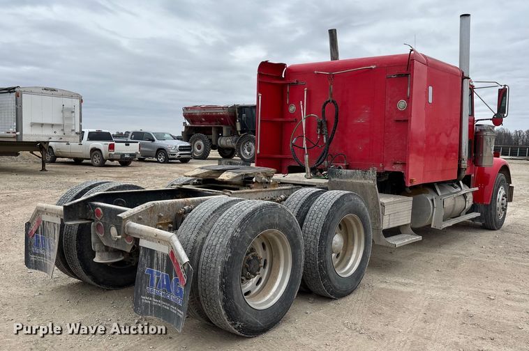 CAMIóN CAMAROTE 2001 FREIGHTLINER