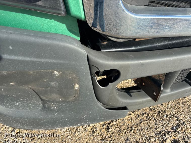 image for item DW7369 2019 Freightliner Cascadia 113 semi truck