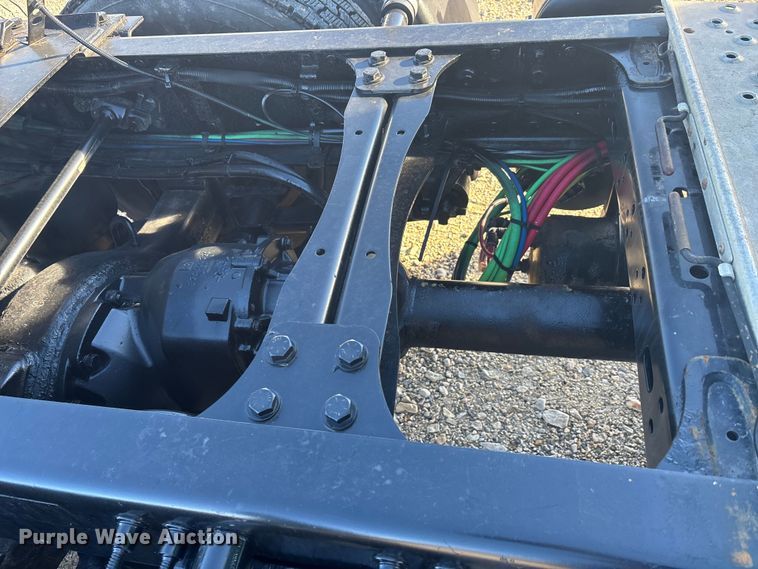 image for item DW7369 2019 Freightliner Cascadia 113 semi truck