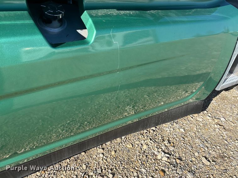 image for item DW7371 2022 International LT625 semi truck