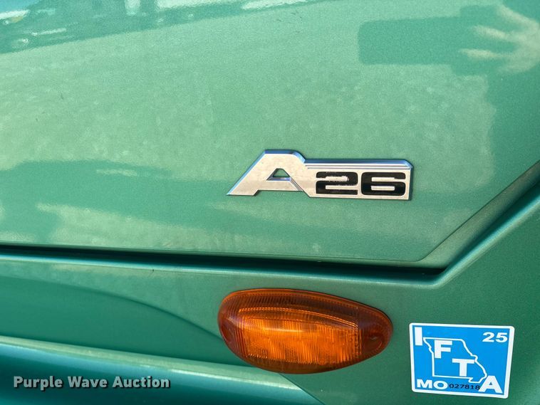 image for item DW7371 2022 International LT625 semi truck