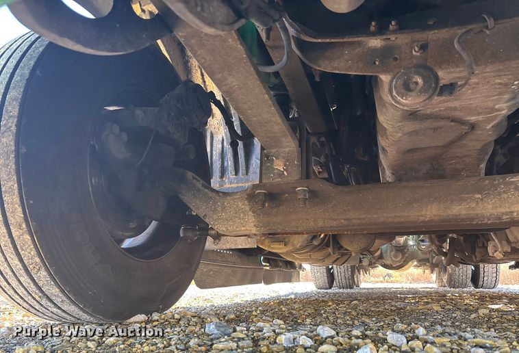 image for item DW7371 2022 International LT625 semi truck