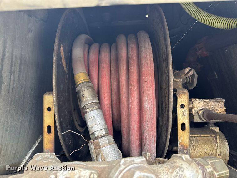 image for item EA2205 2002 Freightliner FL70 fuel truck