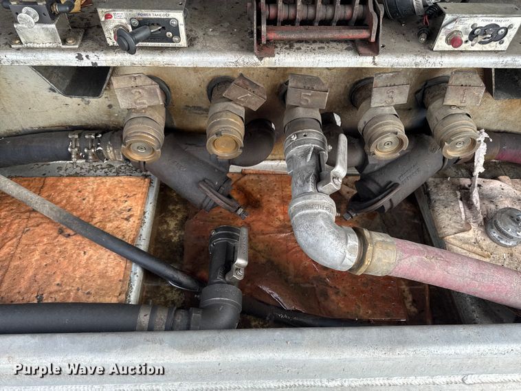 image for item EA2205 2002 Freightliner FL70 fuel truck