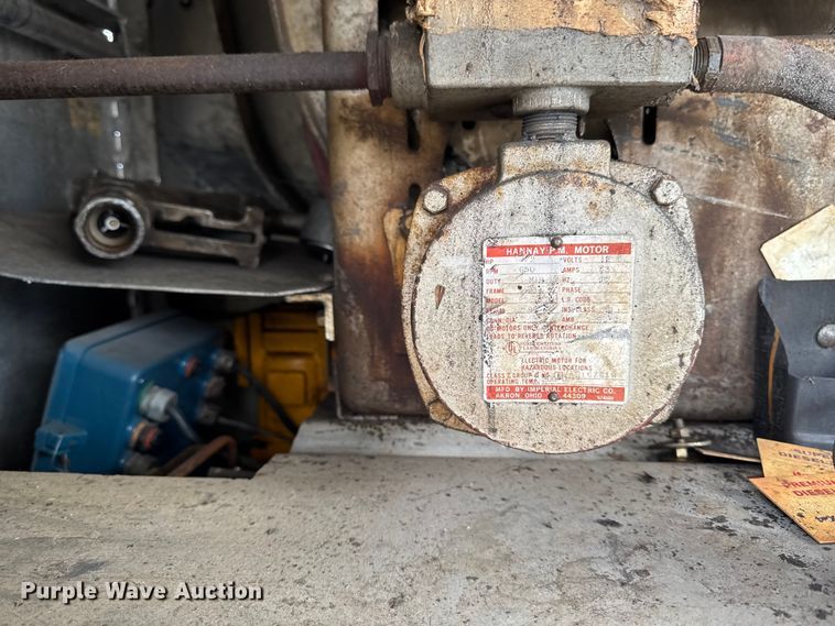 image for item EA2205 2002 Freightliner FL70 fuel truck