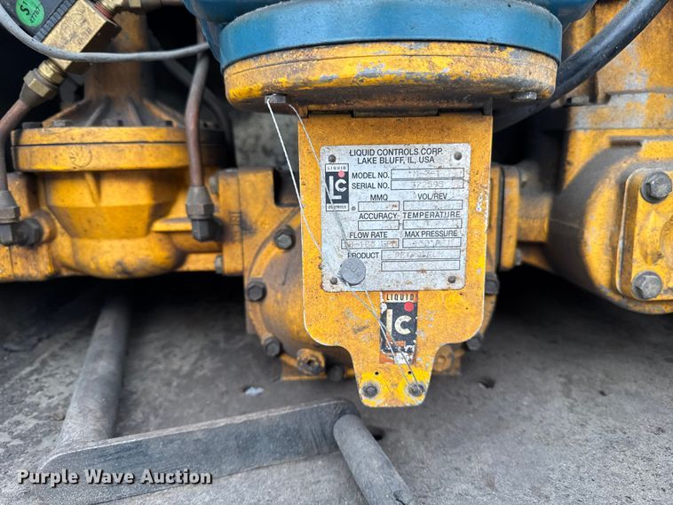 image for item EA2205 2002 Freightliner FL70 fuel truck