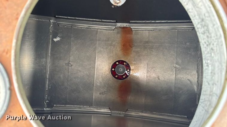 image for item EA2205 2002 Freightliner FL70 fuel truck