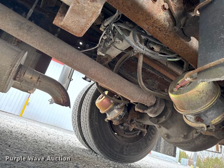 image for item EA2205 2002 Freightliner FL70 fuel truck