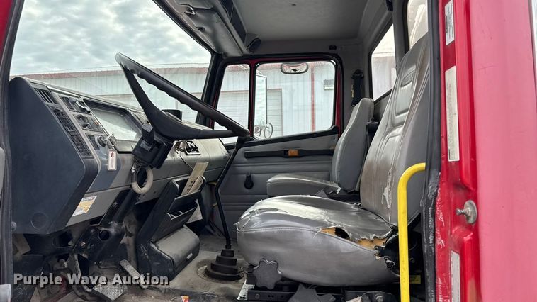 image for item EA2205 2002 Freightliner FL70 fuel truck