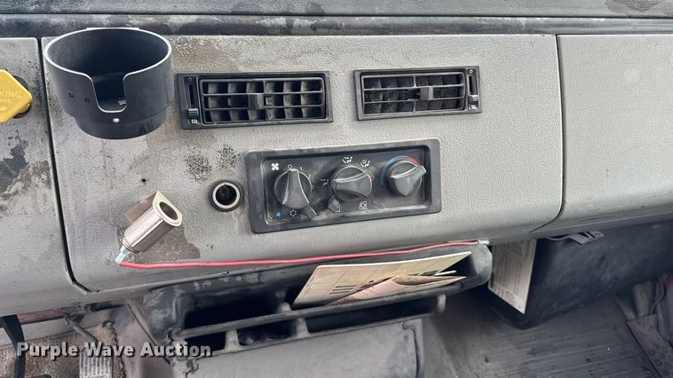 image for item EA2205 2002 Freightliner FL70 fuel truck