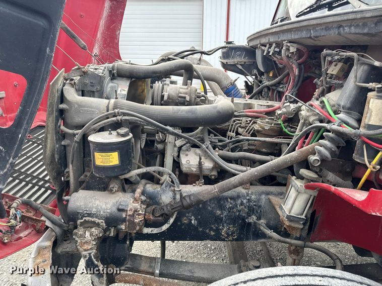 image for item EA2205 2002 Freightliner FL70 fuel truck