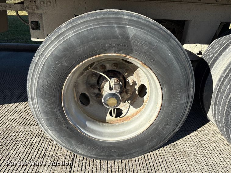 image for item EA7131 2016 Utility VS2RA refrigerated van trailer