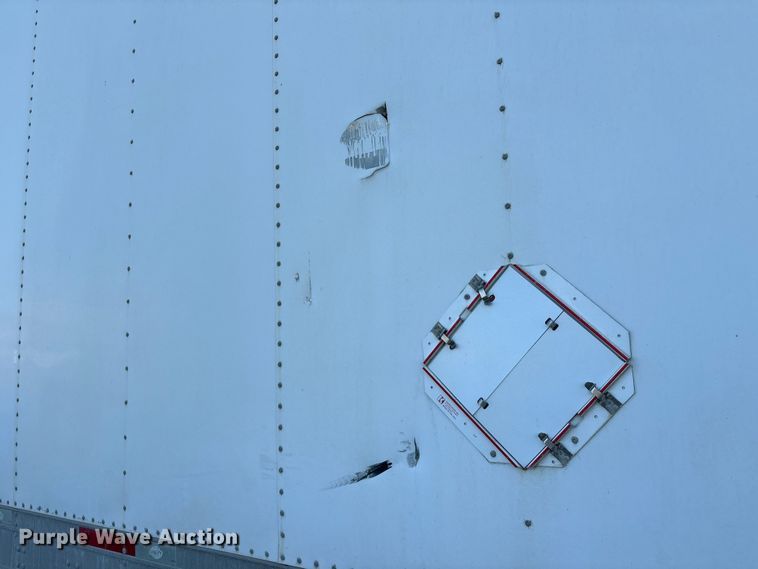 image for item EA7132 2016 Utility VS2RA refrigerated van trailer