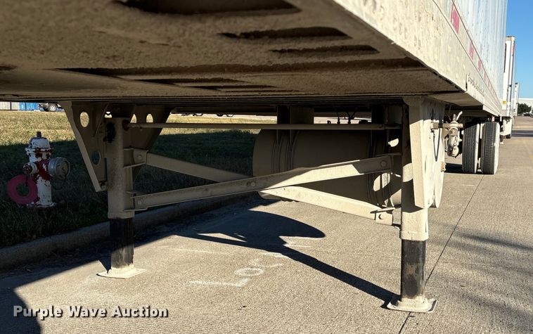 image for item EA7132 2016 Utility VS2RA refrigerated van trailer