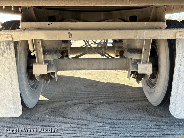 image for item EA7132 2016 Utility VS2RA refrigerated van trailer