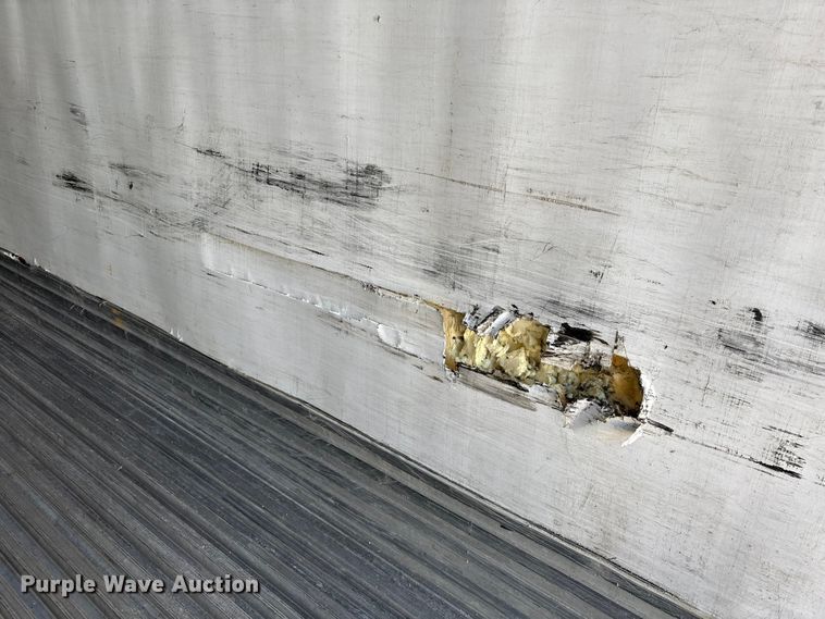 image for item EA7132 2016 Utility VS2RA refrigerated van trailer