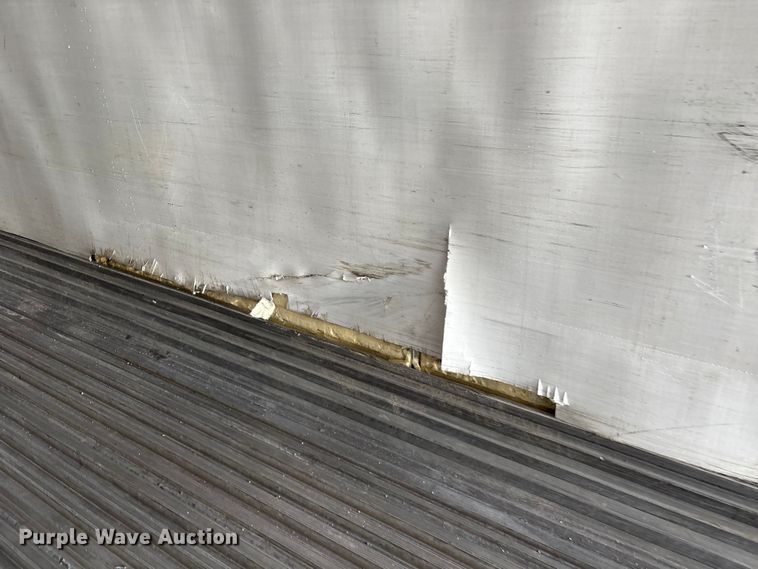 image for item EA7132 2016 Utility VS2RA refrigerated van trailer