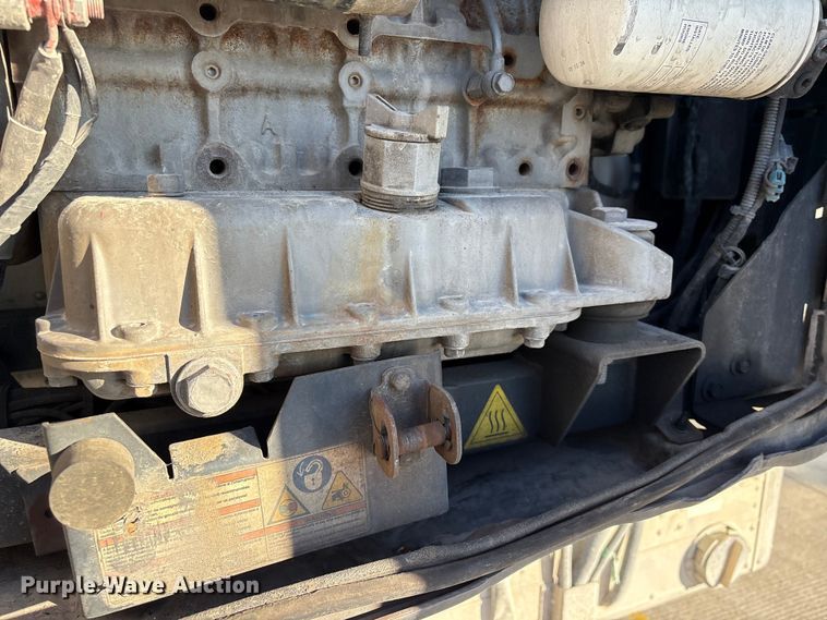 image for item EA7132 2016 Utility VS2RA refrigerated van trailer