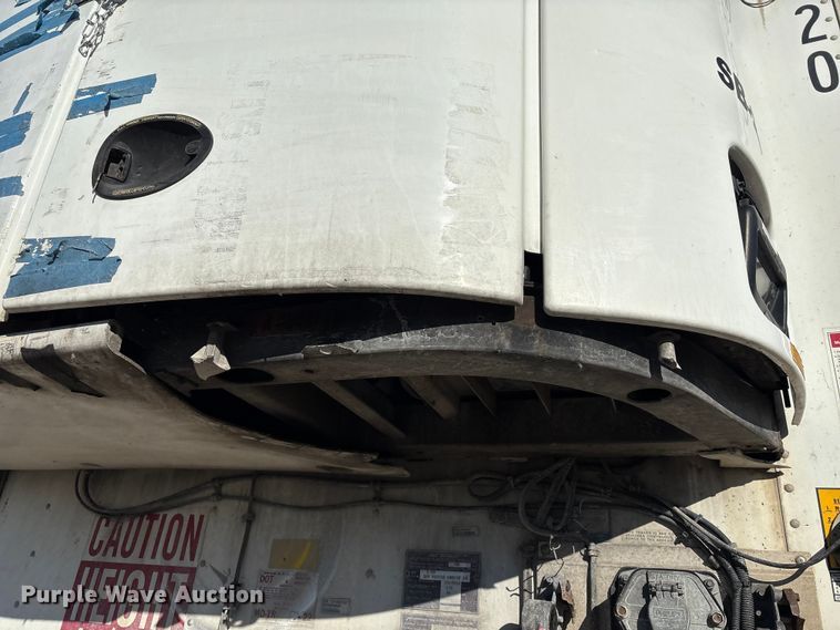 image for item EA7134 2013 Utility VS2RA refrigerated van trailer