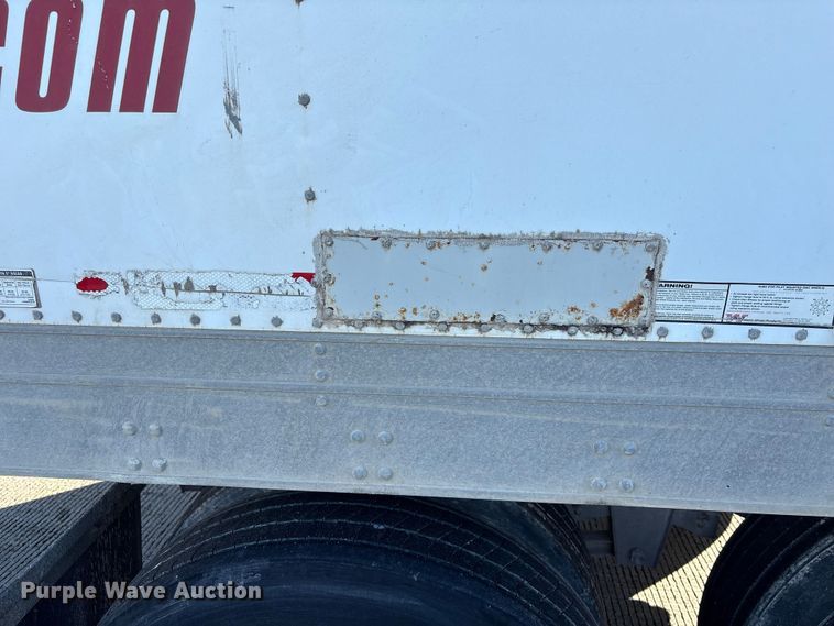 image for item EA7134 2013 Utility VS2RA refrigerated van trailer