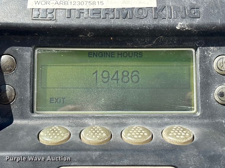 image for item EA7134 2013 Utility VS2RA refrigerated van trailer