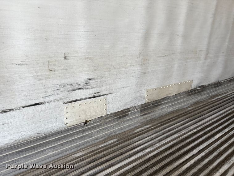 image for item EA7134 2013 Utility VS2RA refrigerated van trailer