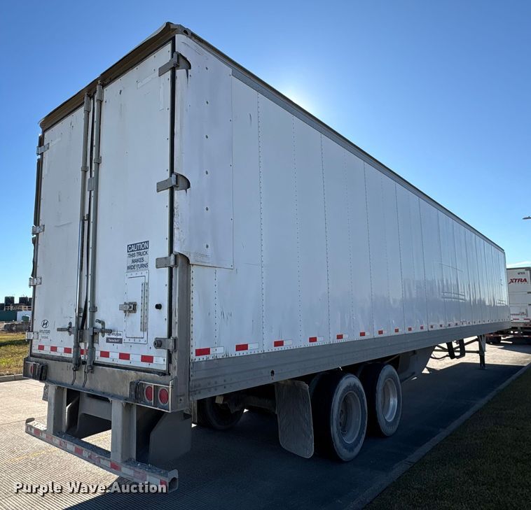 image for item EA7135 2016 Hyundai VR2530152-AS refrigerated van trailer