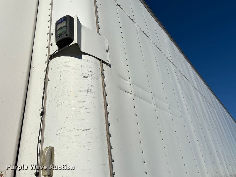 image for item EA7135 2016 Hyundai VR2530152-AS refrigerated van trailer