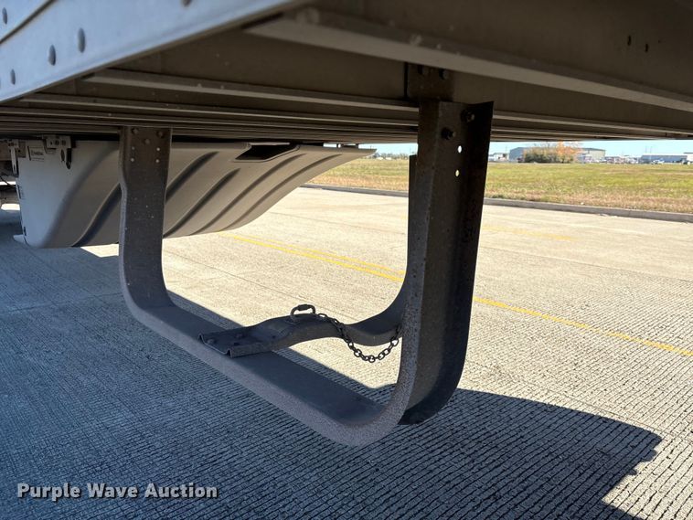 image for item EA7135 2016 Hyundai VR2530152-AS refrigerated van trailer