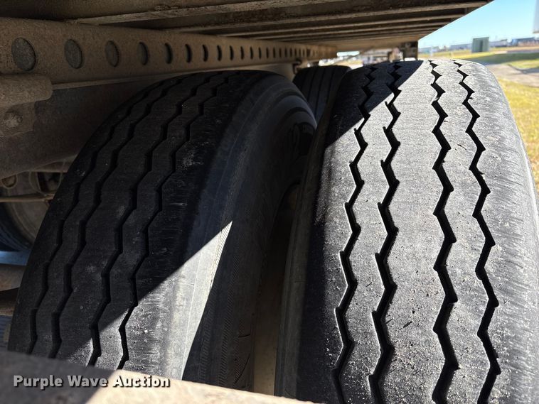 image for item EA7138 2019 Great Dane CLA-1213-21053 dry van trailer