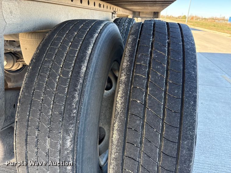 image for item EA7139 2019 Great Dane CLA-1214-01053 dry van trailer