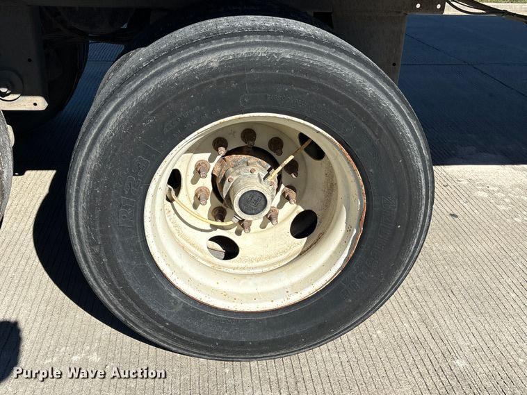 image for item EA7139 2019 Great Dane CLA-1214-01053 dry van trailer