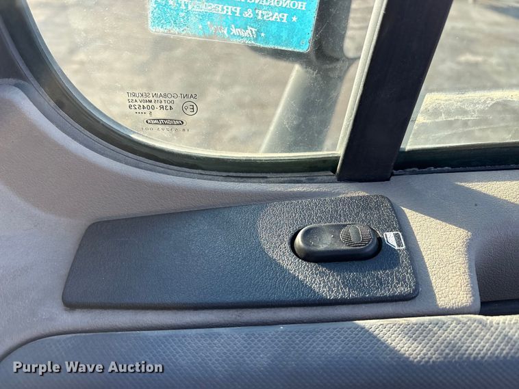 image for item EA7826 2016 Freightliner Cascadia 125 semi truck