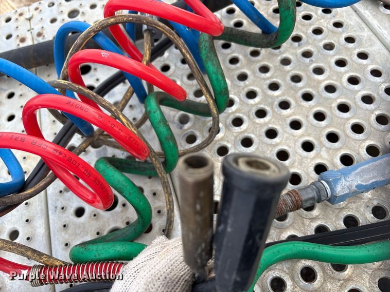 image for item EA7831 2012 Freightliner Cascadia semi truck