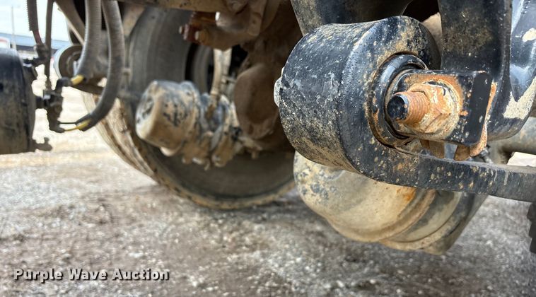 image for item EA7831 2012 Freightliner Cascadia semi truck