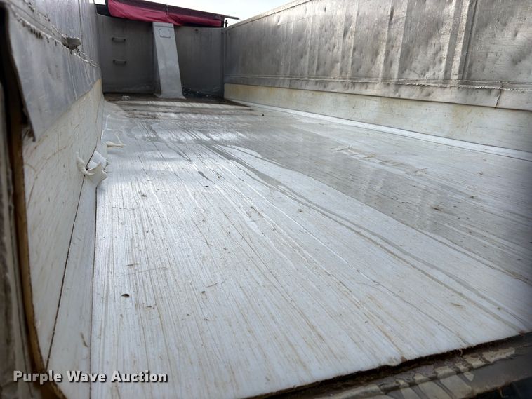 image for item EA7832 1998 Travis end dump trailer