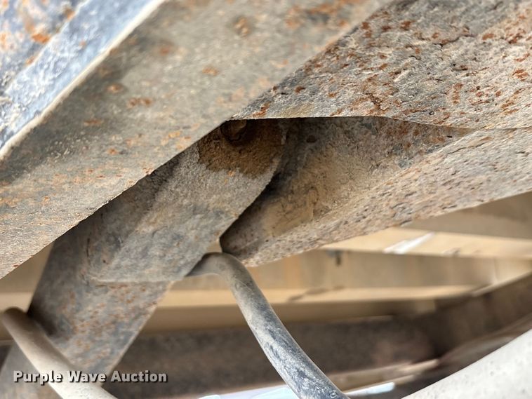 image for item EA7832 1998 Travis end dump trailer