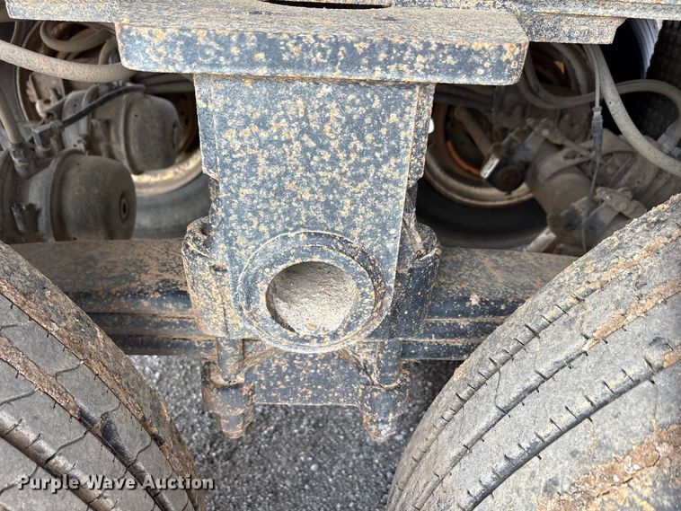 image for item EA7832 1998 Travis end dump trailer