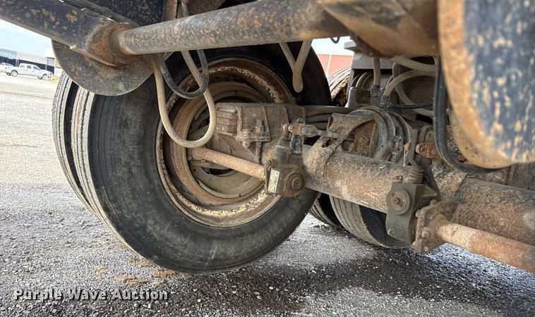 image for item EA7832 1998 Travis end dump trailer