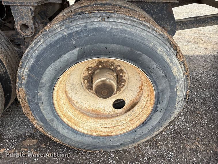 image for item EA7832 1998 Travis end dump trailer