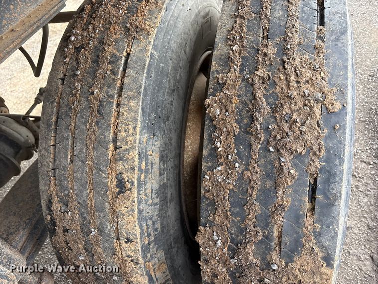 image for item EA7832 1998 Travis end dump trailer