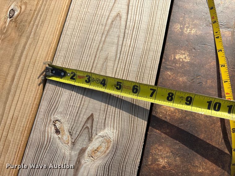 image for item EA7834 2014 Trail King lowboy equipment trailer