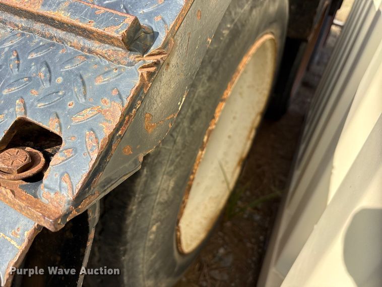 image for item EA7834 2014 Trail King lowboy equipment trailer