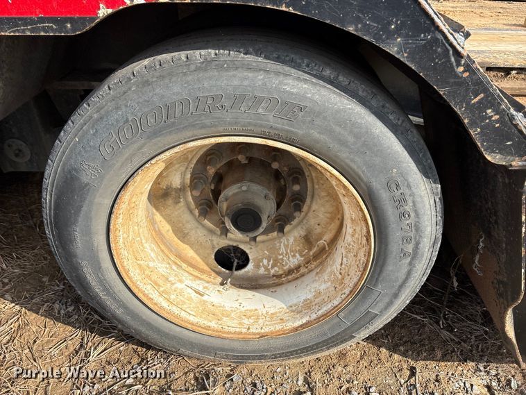 image for item EA7834 2014 Trail King lowboy equipment trailer