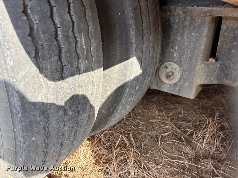 image for item EA7834 2014 Trail King lowboy equipment trailer