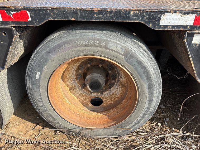 image for item EA7834 2014 Trail King lowboy equipment trailer