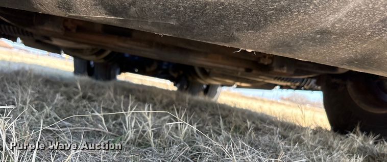 image for item EA7901 2019 Volvo VNL semi truck